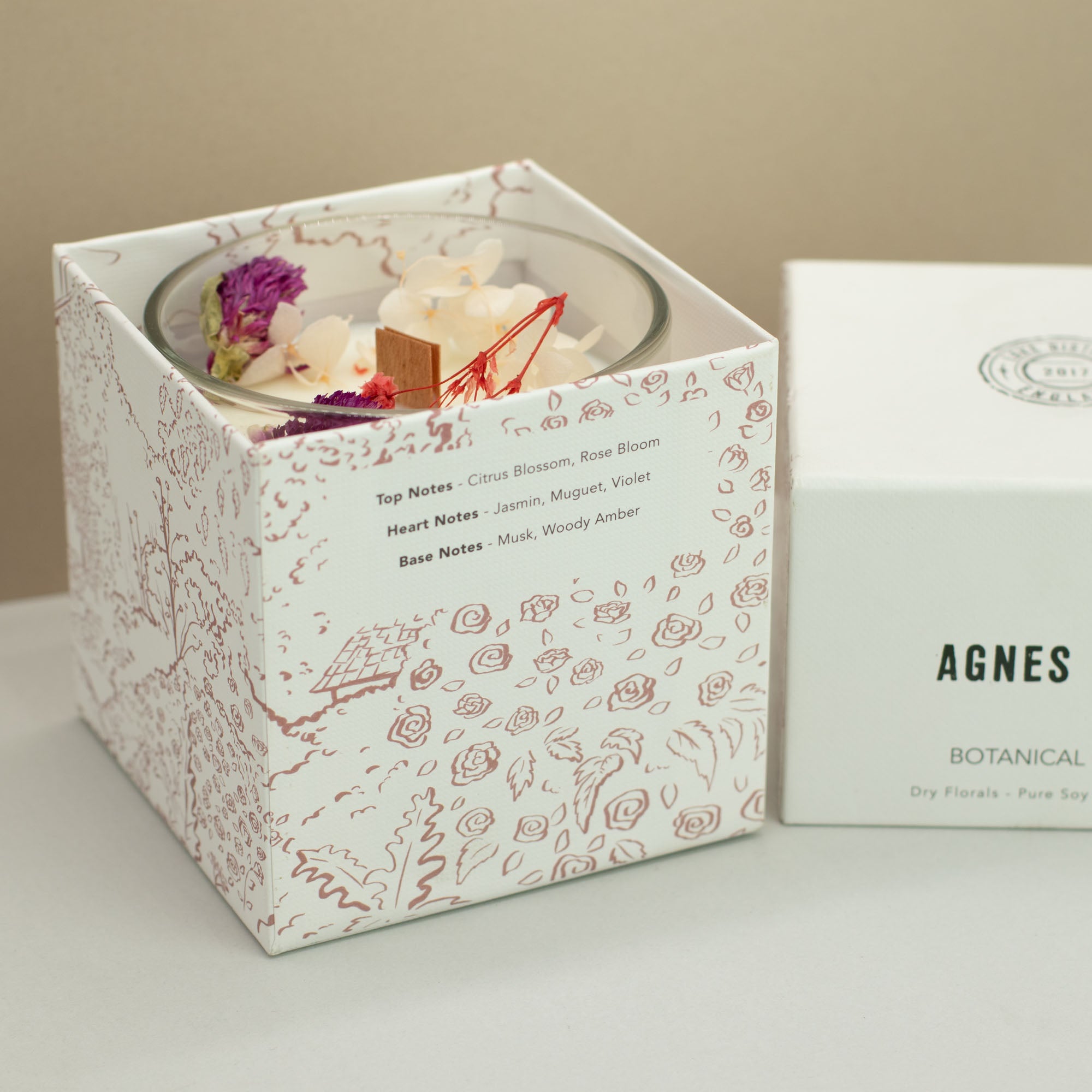 Agnes & Cat Geurkaars – Roses of Sawrey