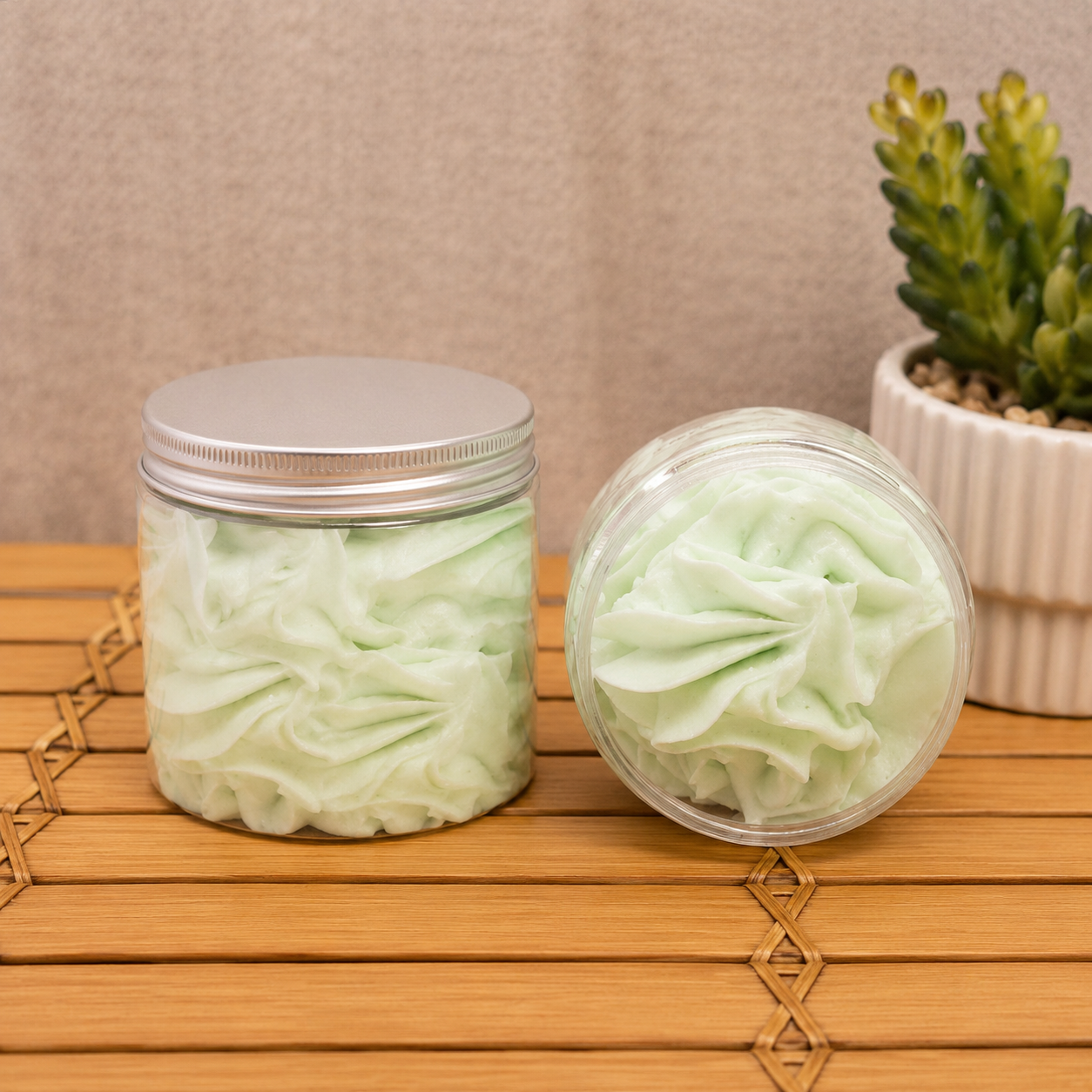 Kruisbes & Witte Thee Whipped Soap